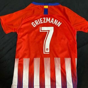 Antoine Greizmann Atletico Madrid jersey